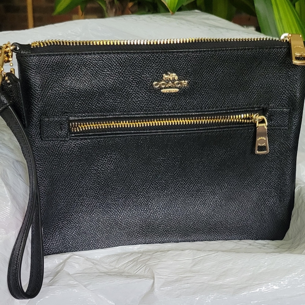 Coach Gallery Pouch
